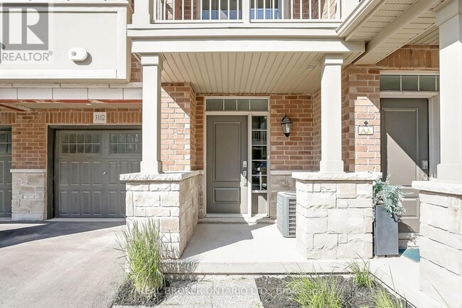 Photo du bâtiment - 3102 Cornell Cmn