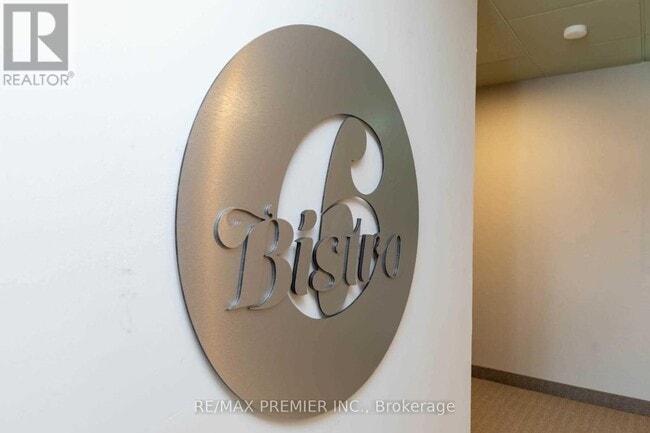 Photo du bâtiment - 5 Chef Ln