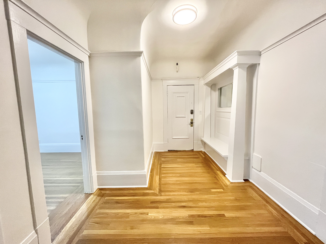 Foto principal - 903 Pine St San Francisco, CA 94108