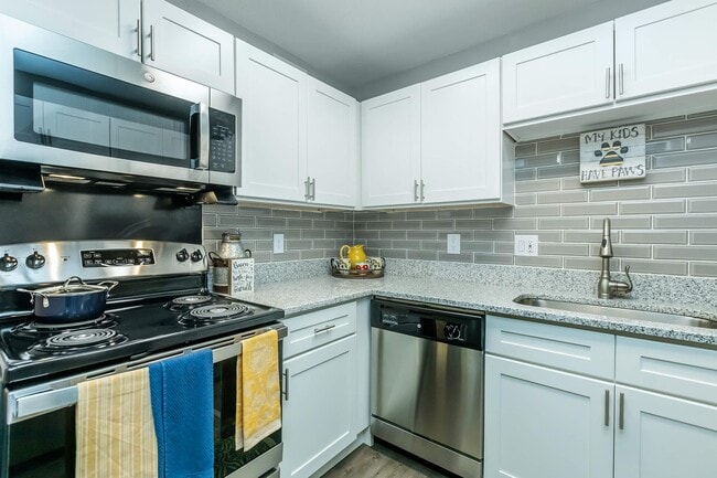 ENJOY YOUR FAVORITE MEALS - Brighton Valley Apts