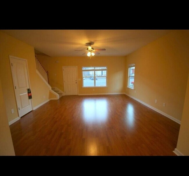 Foto del edificio - Charming 3BR Townhome in Norcross