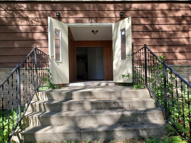 Foto del edificio - 225 7th St