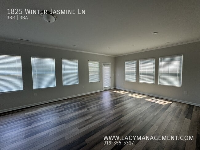 Building Photo - 1825 Winter Jasmine Ln