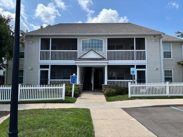 Primary Photo - 2776 S Knightsbridge Cir