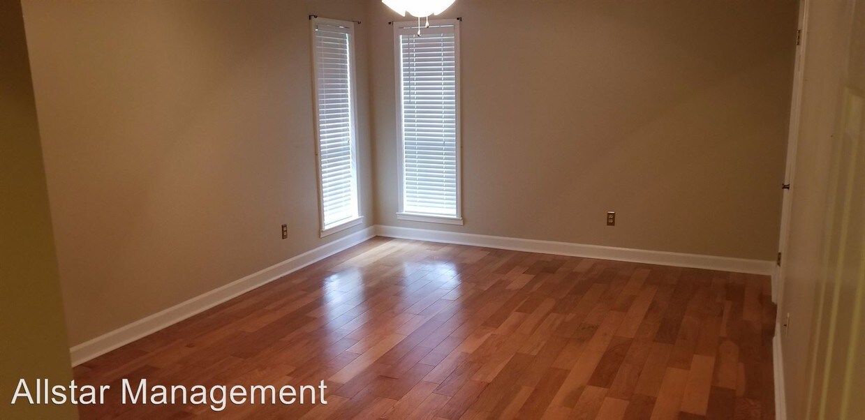 Building Photo - 4 br, 3.5 bath House - 9900 Quail Road