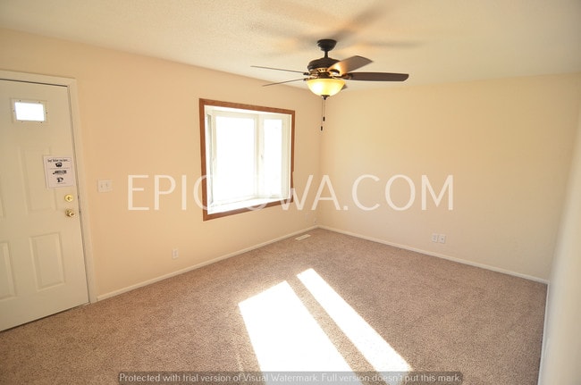 Foto del edificio - 3122 33rd Ave SW