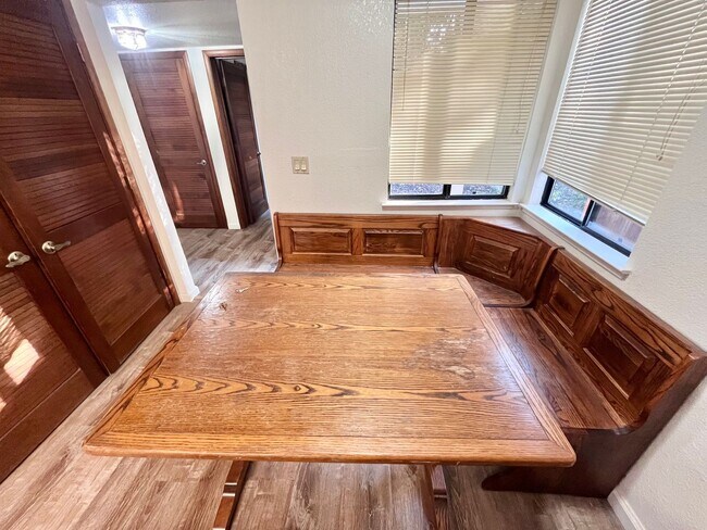 Foto del edificio - Downtown Davis Gem – Steps From Campus!