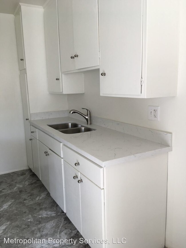 Foto del edificio - 1745-1751 N Wilton Pl