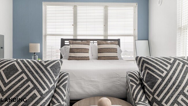 Foto del edificio - 302 13th St S