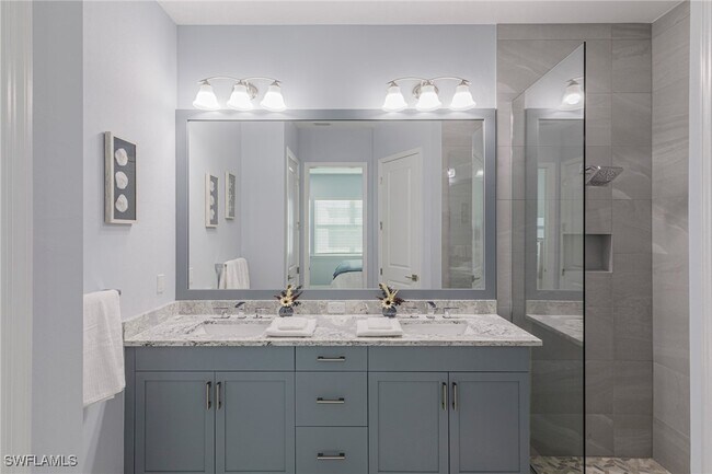 Building Photo - 7202 Saona CT