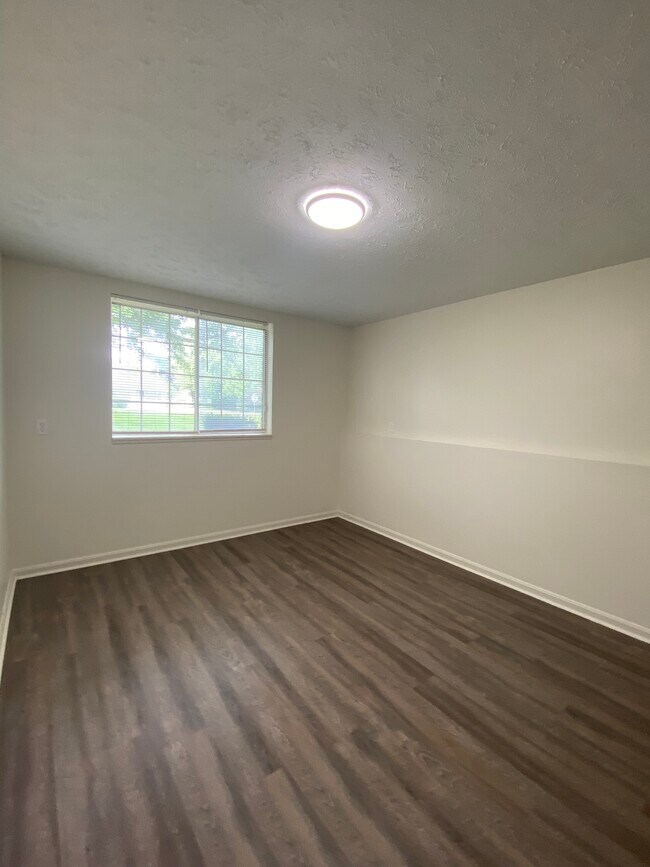 Foto del edificio - 1543 Hubbard Rd