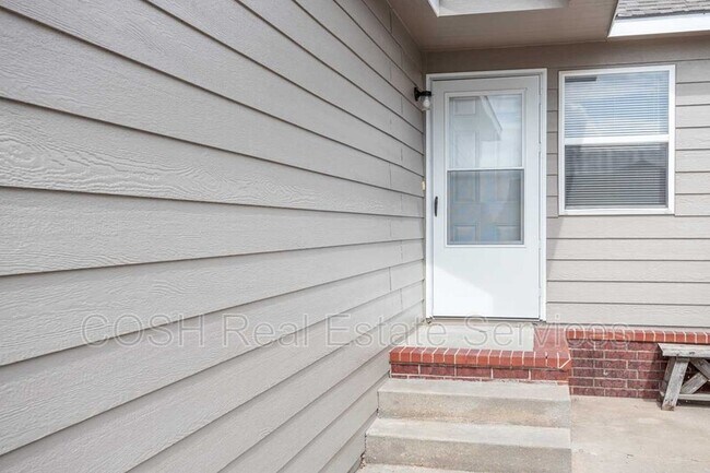 Building Photo - 1034 E Karla Ct