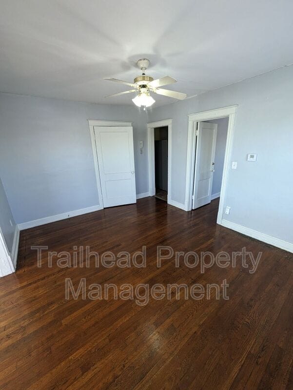 Foto del edificio - 4000 Warwick Blvd