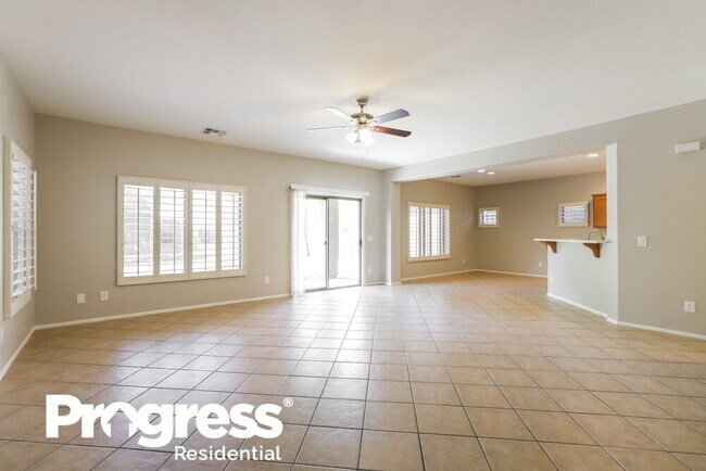 Foto del edificio - 4512 W Fortune Dr