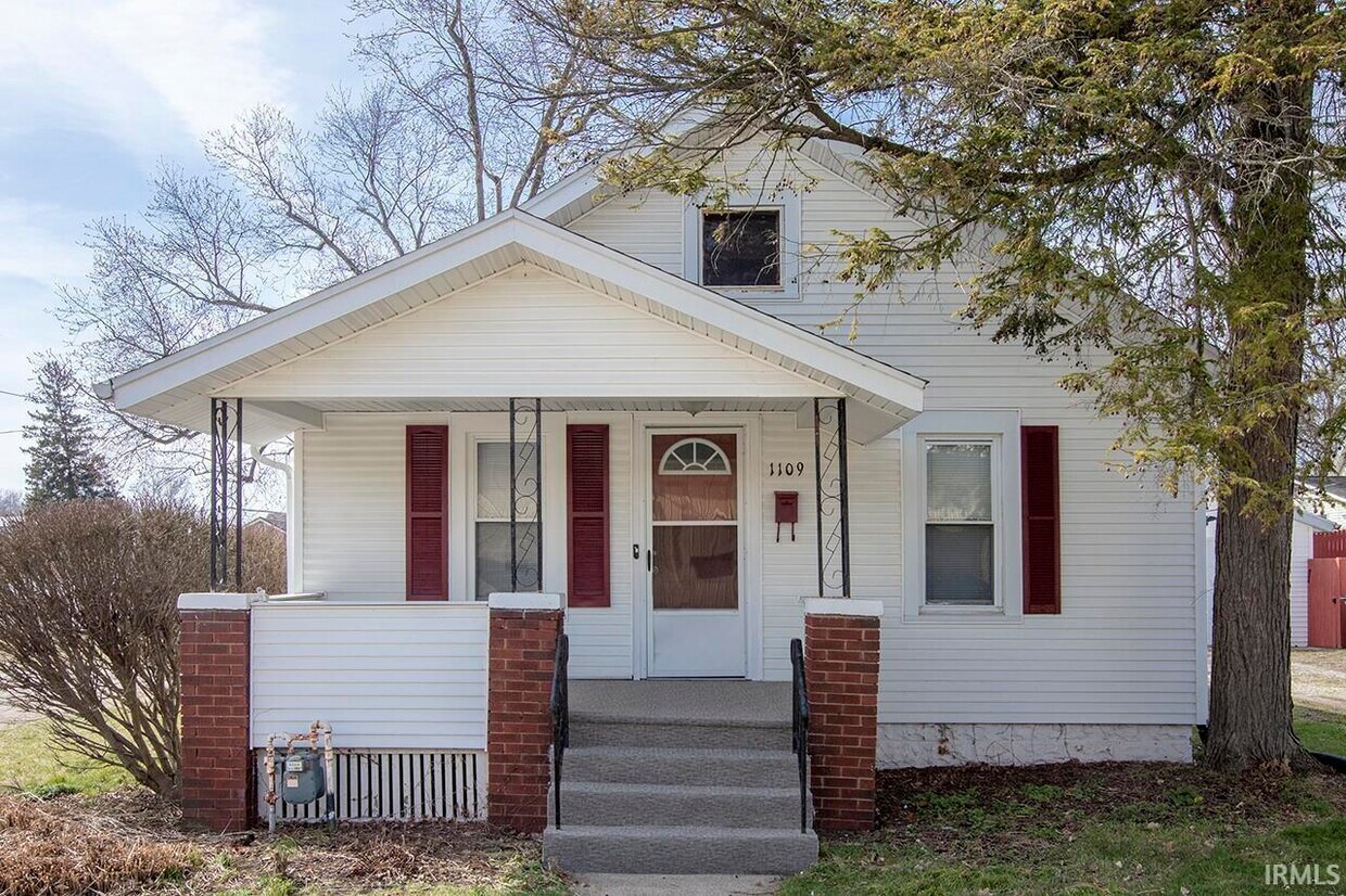 Foto principal - 1109 Canton St