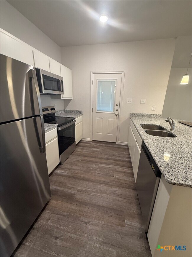 Building Photo - 5705 McGregor Lp