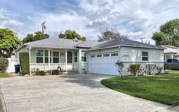 Building Photo - 14509 Cullen St
