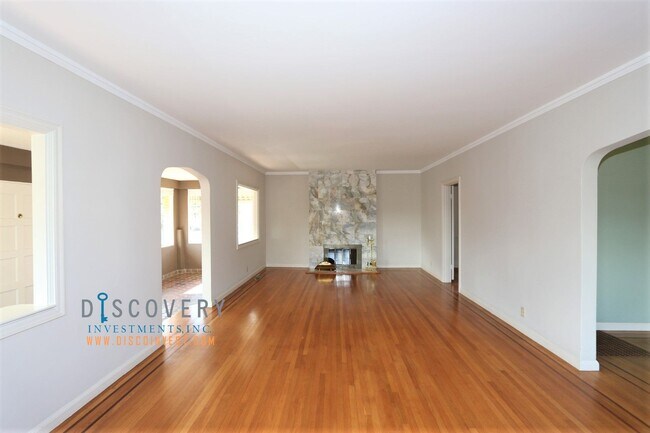 Foto del edificio - Charming Piedmont Four Bedroom Home