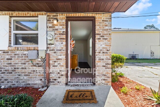 Building Photo - 5615 Atlee Ave