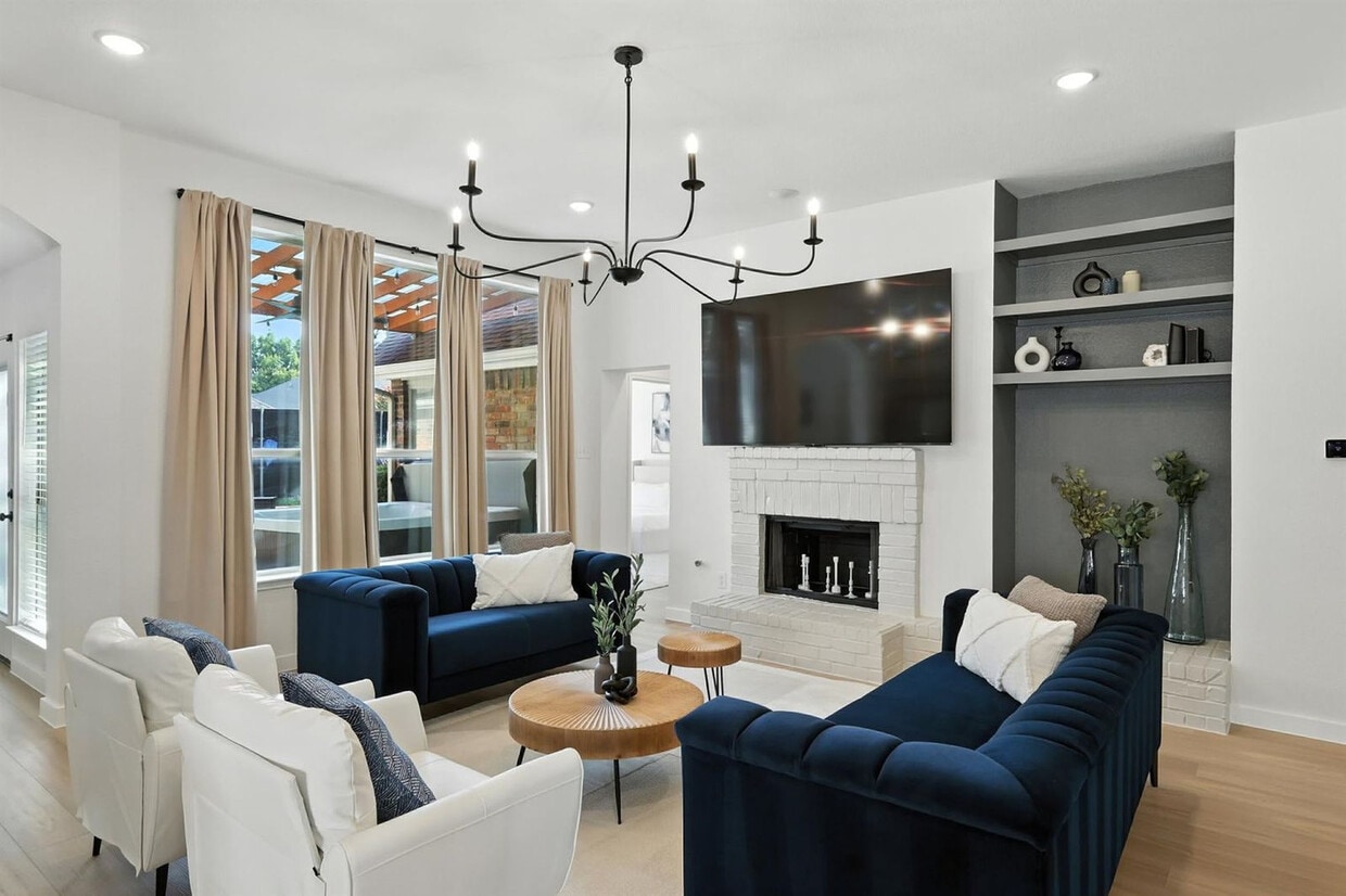 Foto principal - 11911 Rocky Point Dr