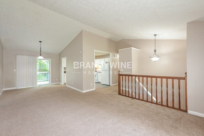 Foto del edificio - 6575 Smoke Ridge Dr