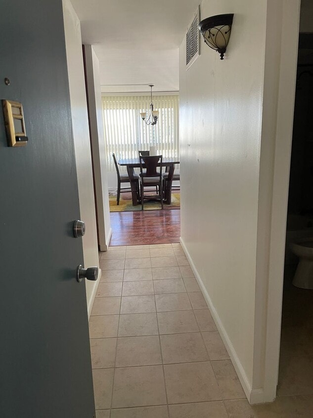 Fairway Manor ... 2 bedroom/Pets OK! - Fairway Manor ... 2 bedroom/Pets OK!