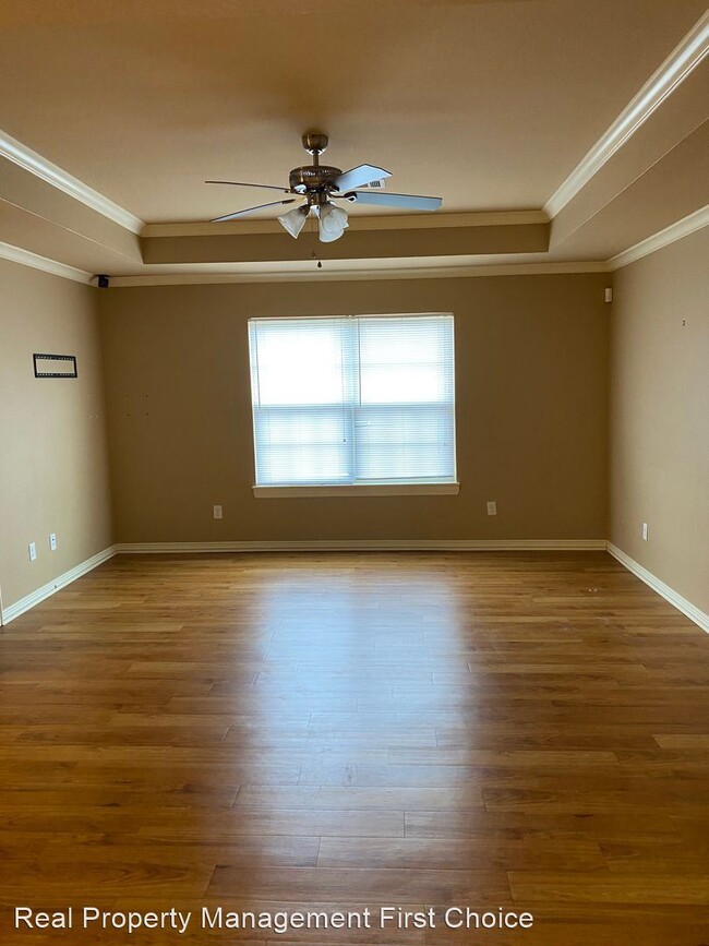 Building Photo - 3 br, 2 bath House - 1212 Mesa Road