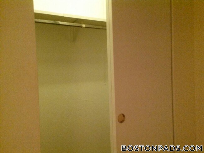 Foto del edificio - 303 Lowell St
