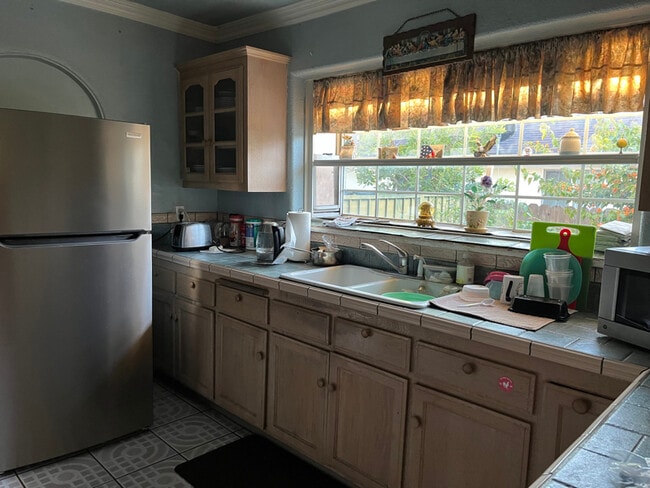 Foto del edificio - 452 N Alexander St