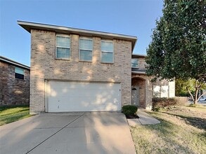 Building Photo - 9200 Troy Dr