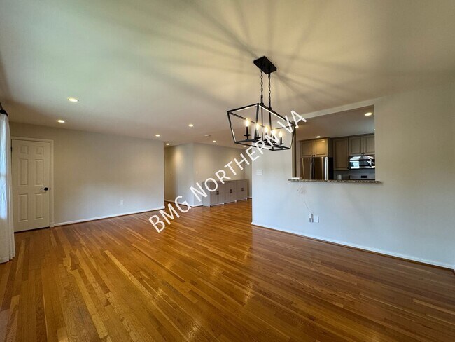 Foto del edificio - 1109 Hillcrest Dr SW