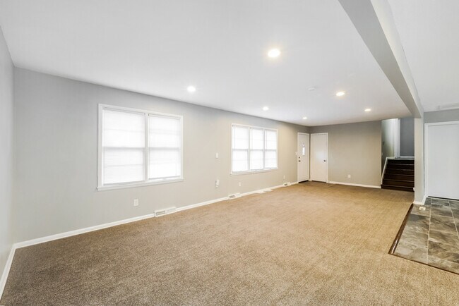 Foto del edificio - 608 SW Merritt St