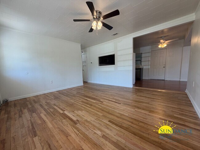 Foto del edificio - Vintage 3 Bedroom Home in the Heart of Fort Walton!