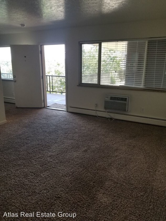 Foto principal - 5395 E Yale Ave