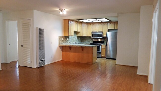 Building Photo - 4485 Alabama St