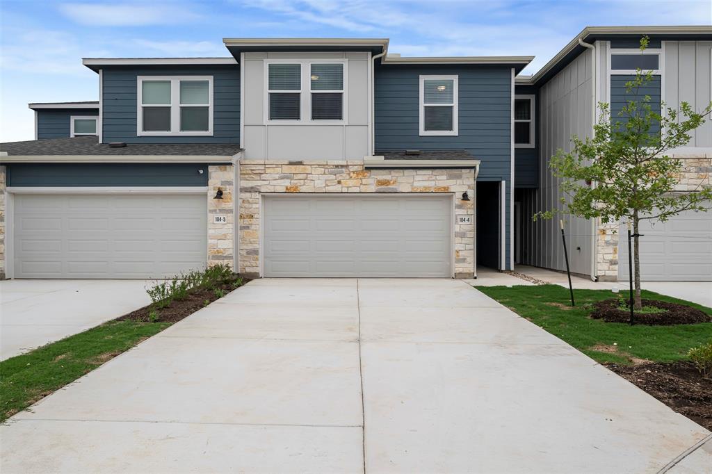 Primary Photo - 104 Cinnabar Ln