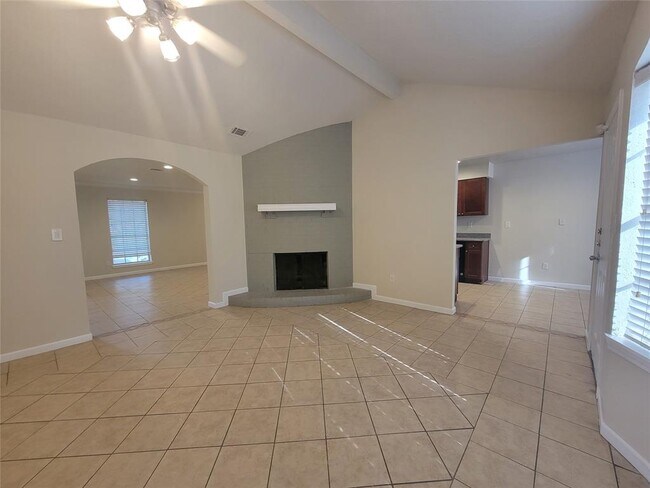Building Photo - 16022 Blackhawk Blvd