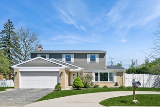 Building Photo - 910 Birch Ct