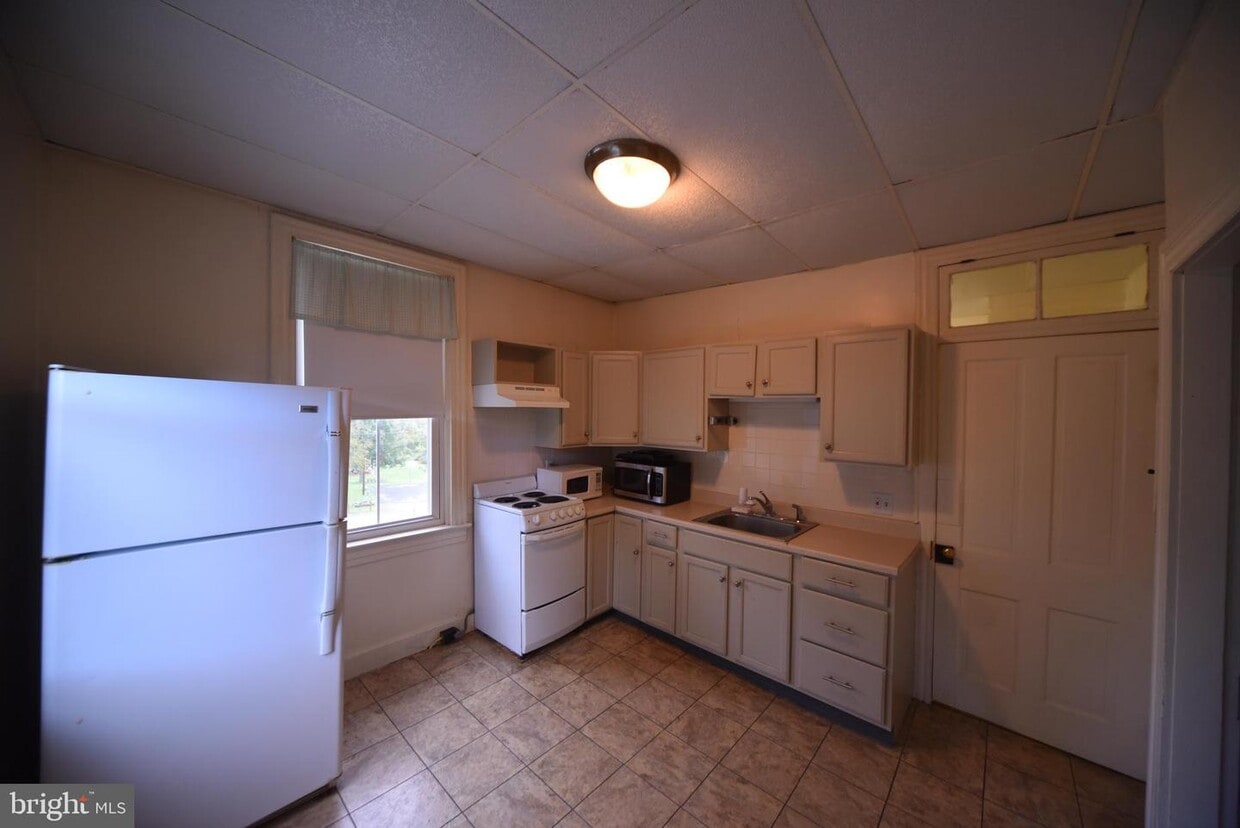 4710 Schley Ave, Braddock Heights, MD 21714 House Rental in Braddock