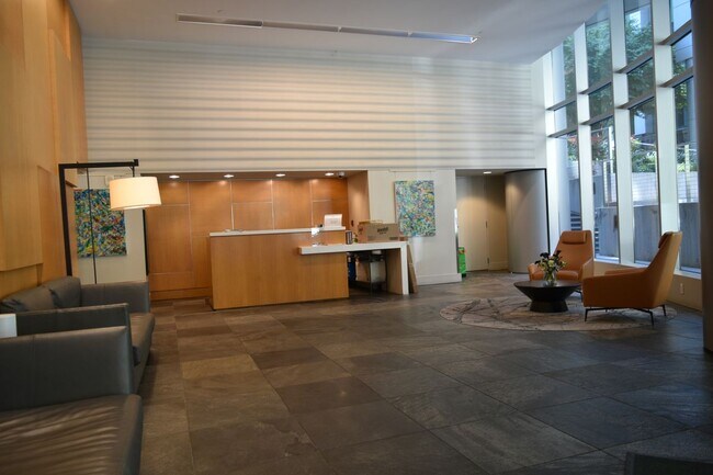 Foto del edificio - 338 Spear St