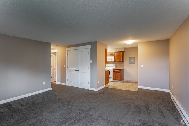 Interior Photo - University Area Housing - Collegewood Place