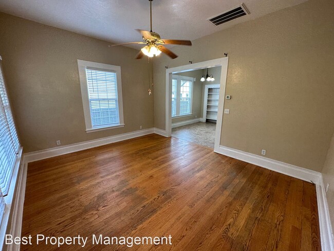 Building Photo - 3 br, 2 bath House - 112 W. 5th St.