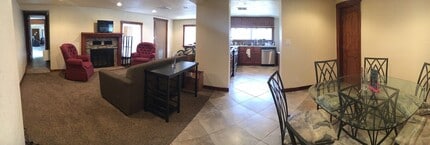 Building Photo - 1325 Balsam Ave