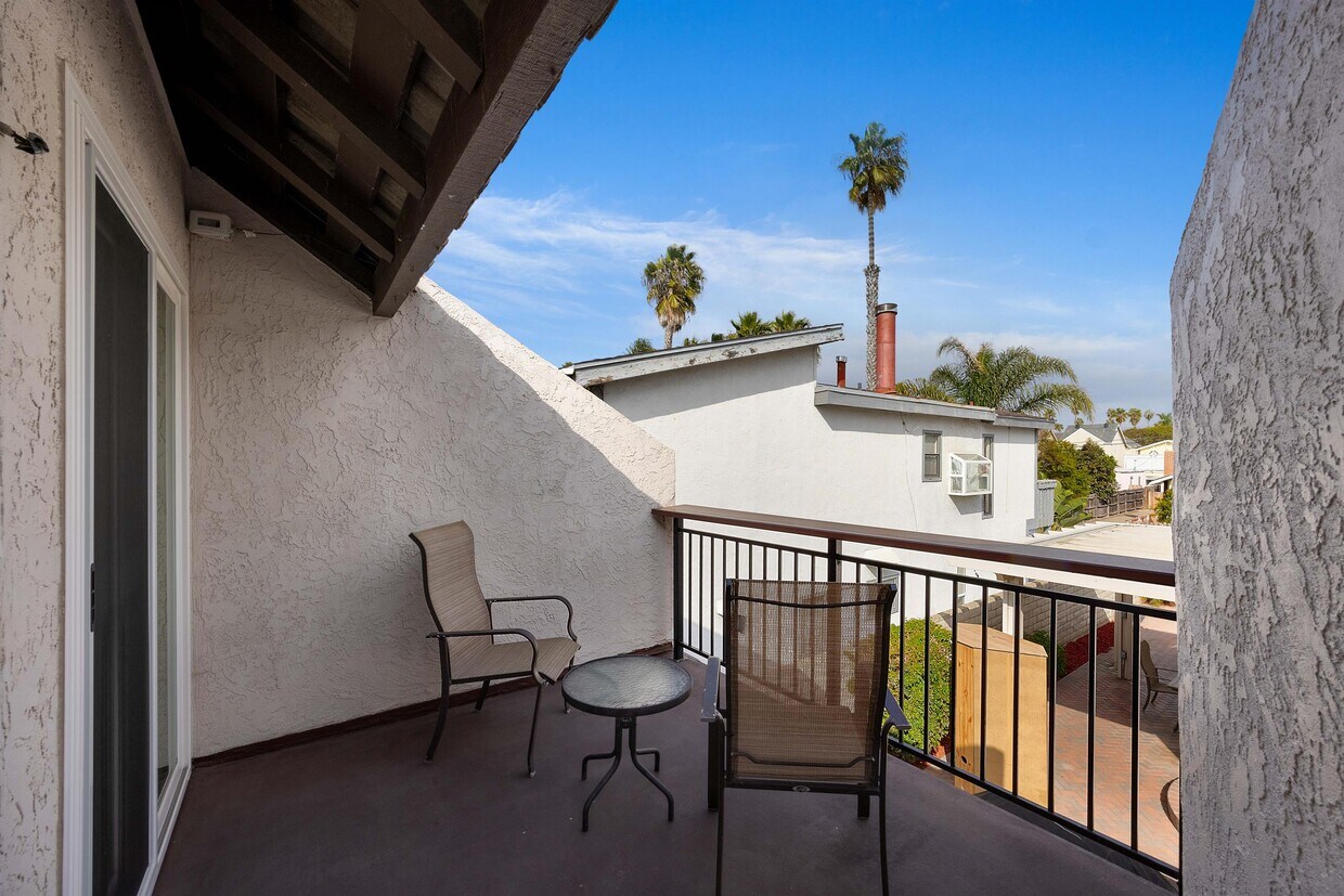 Foto principal - 4921 Long Branch Ave