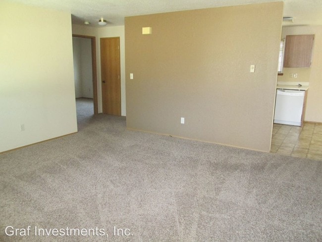 Building Photo - 1122 S 40th Ave