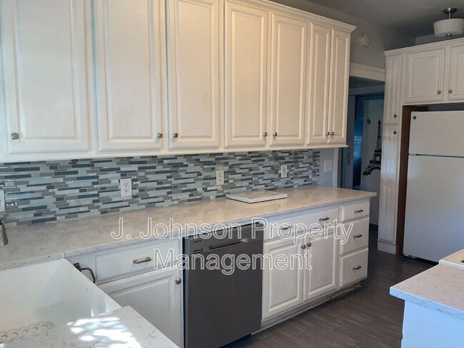 Foto del edificio - 1143 Wall St