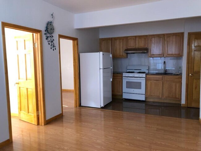 Foto del edificio - 2354 84th St