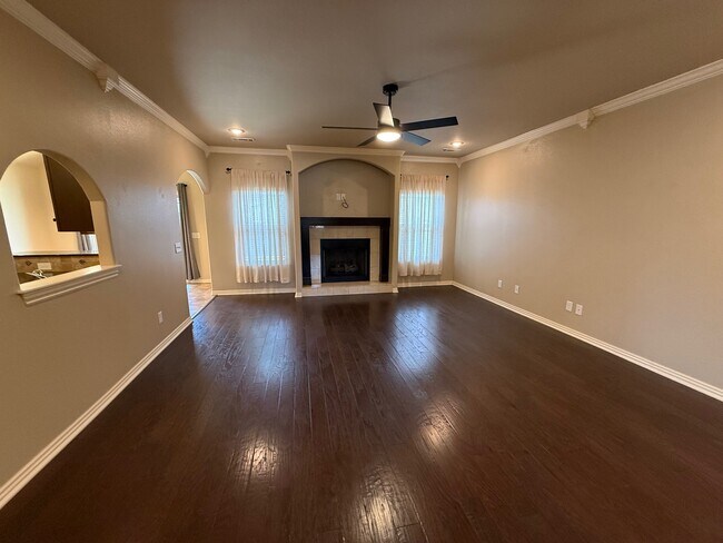 Foto del edificio - 2399 N Silk Rose Ave