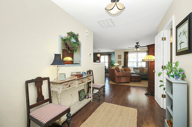 Foto del edificio - 2292 Hanover Ct