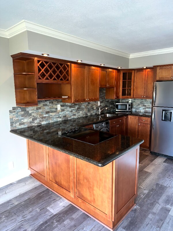 Foto del edificio - 833 NE 18th Ct